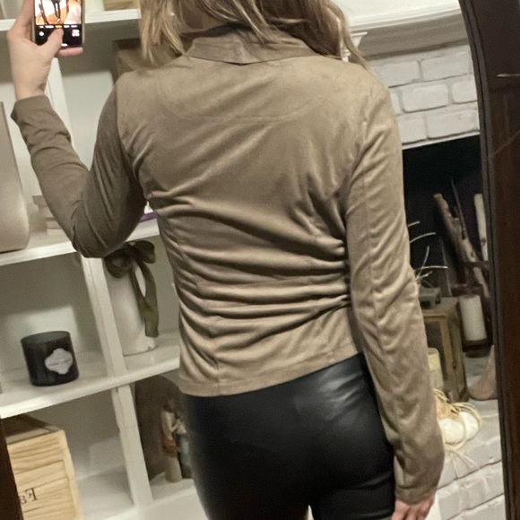 Vigoss Tan Suede moto Jacket - Picture 15 of 16